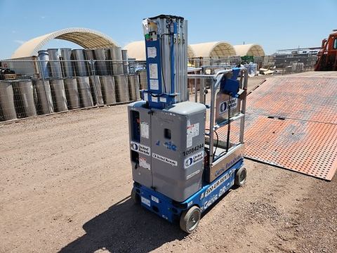 2019 GENIE GR-20 Vertical Lift 18-20' Elec Self Propelled