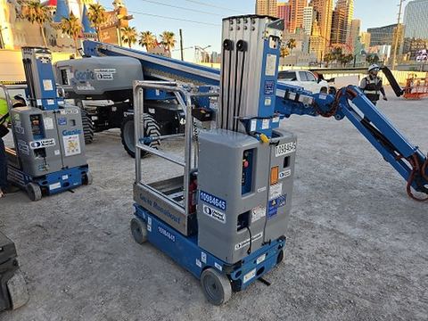 2019 GENIE GR-20 Vertical Lift 18-20' Elec Self Propelled