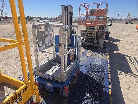 2019 GENIE GR-20 Vertical Lift 18-20' Elec Self Propelled