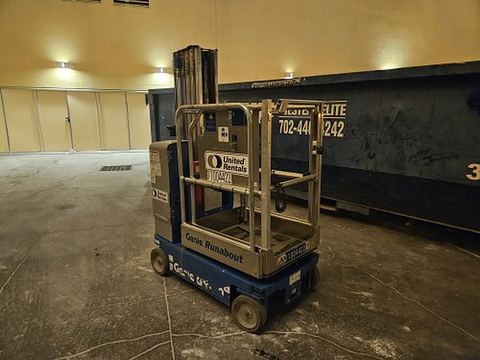 2019 GENIE GR-20 Vertical Lift 18-20' Elec Self Propelled