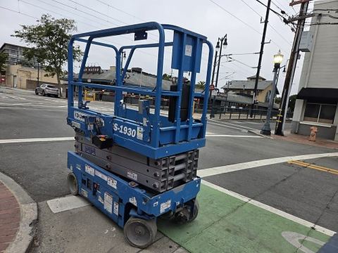2019 GENIE GS-1930 Scissor Lift 19' Electric