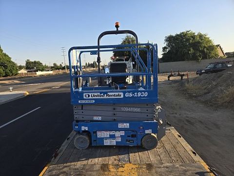 2019 GENIE GS-1930 Scissor Lift 19' Electric