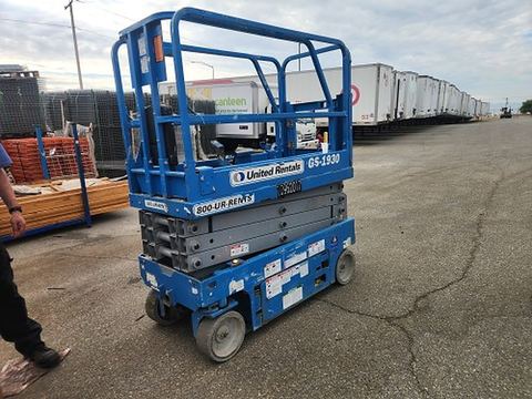 2019 GENIE GS-1930 Scissor Lift 19' Electric