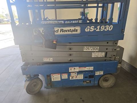 2019 GENIE GS-1930 Scissor Lift 19' Electric