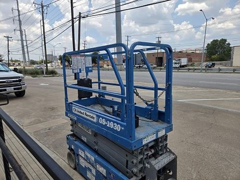 2019 GENIE GS-1930 Scissor Lift 19' Electric