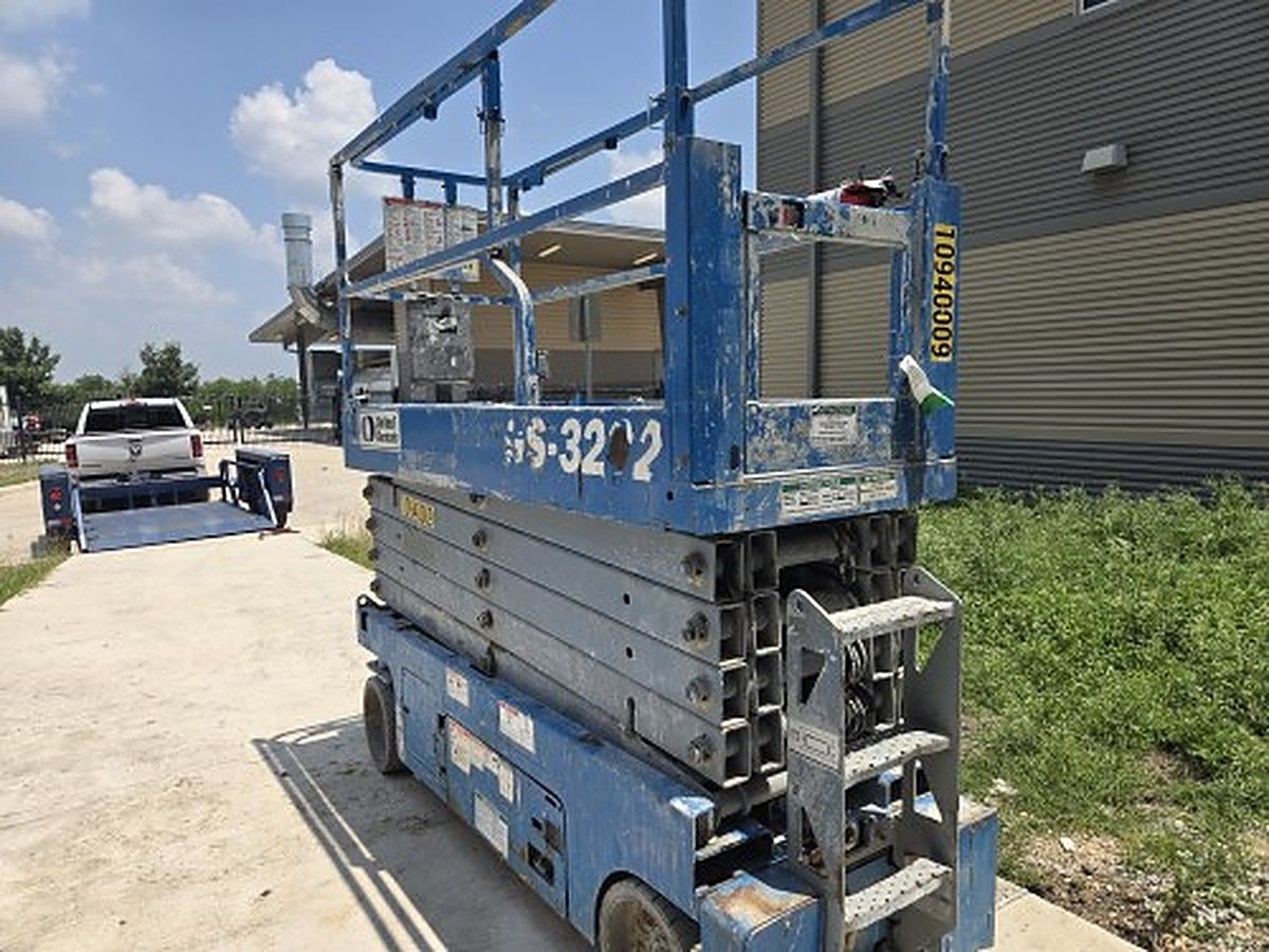 GENIE GS-3232 photo 2