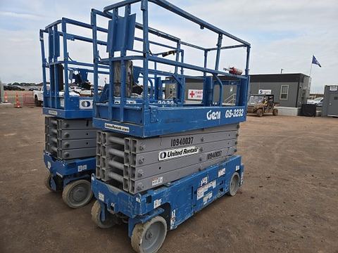 2019 GENIE GS-3232 Scissor Lift 30-33' Electric 32" Wide