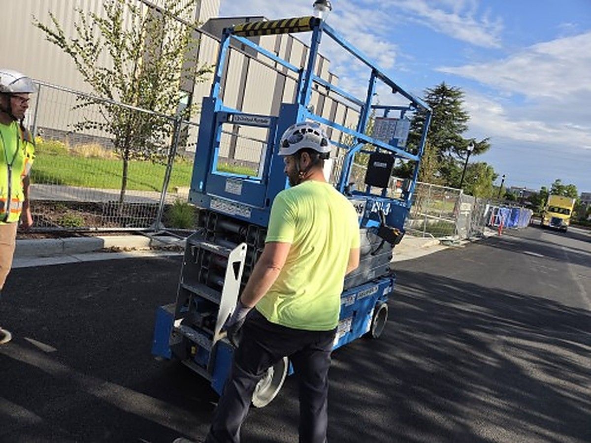 2019 GENIE GS-3232 for sale in Las Vegas, NV