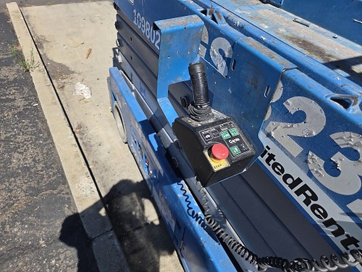 GENIE GS-3232 photo 2