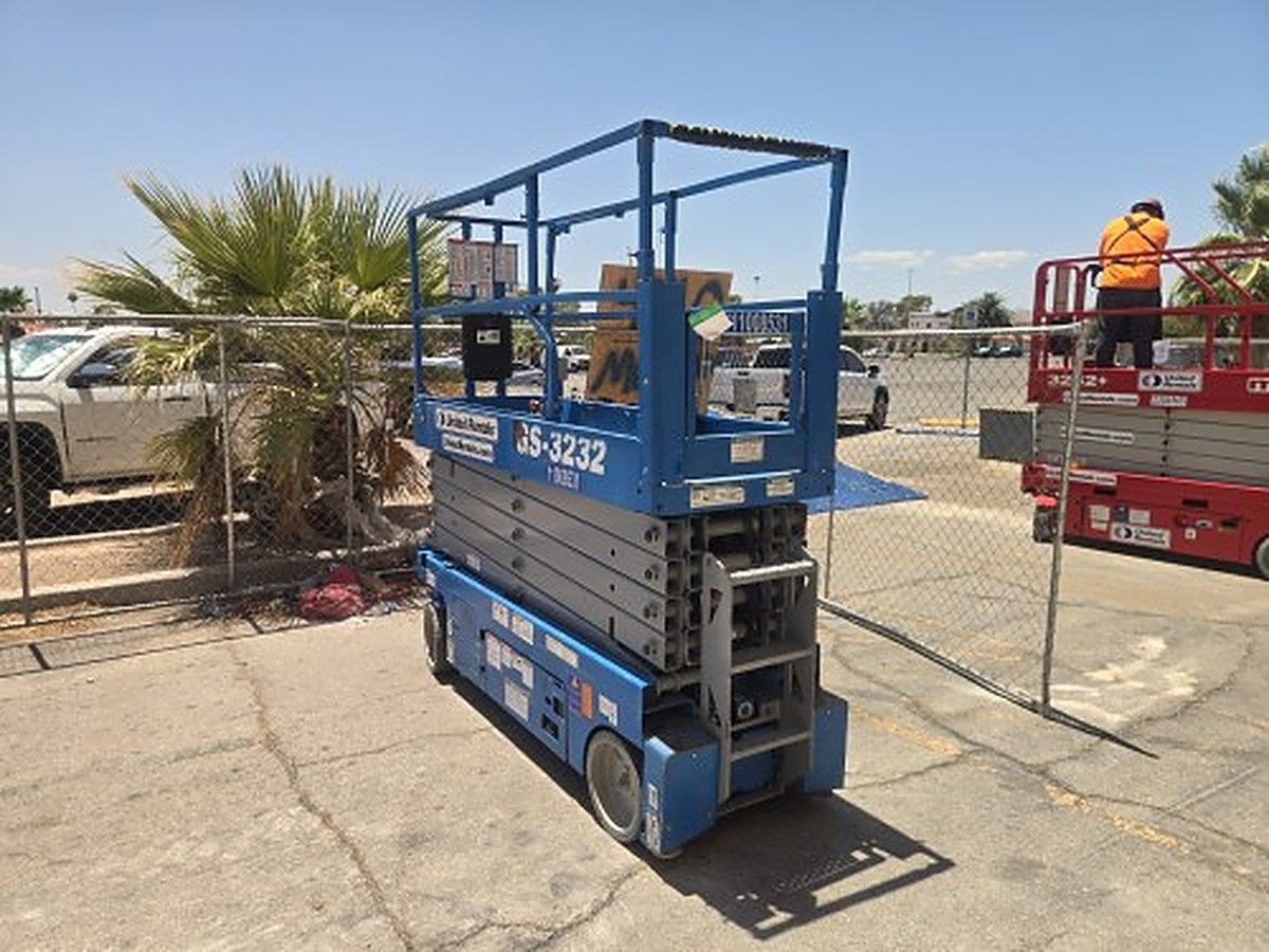 2019 GENIE GS-3232 for sale in Las Vegas, NV