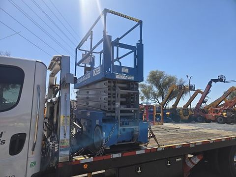 2019 GENIE GS-3232 Scissor Lift 30-33' Electric 32" Wide