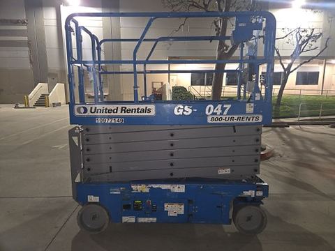 2019 GENIE GS-4047 Scissor Lift 39-40' Electric 45-48"Wide