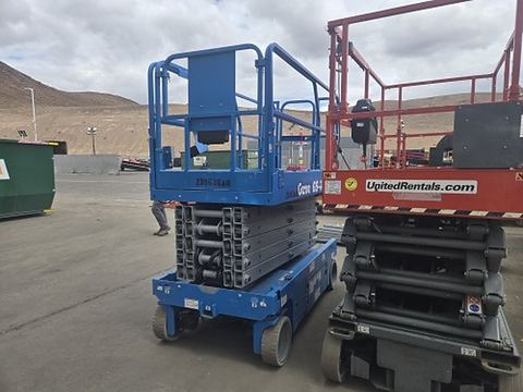 2019 GENIE GS-4047 Scissor Lift 39-40' Electric 45-48"Wide