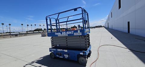 2019 GENIE GS-4047 Scissor Lift 39-40' Electric 45-48"Wide