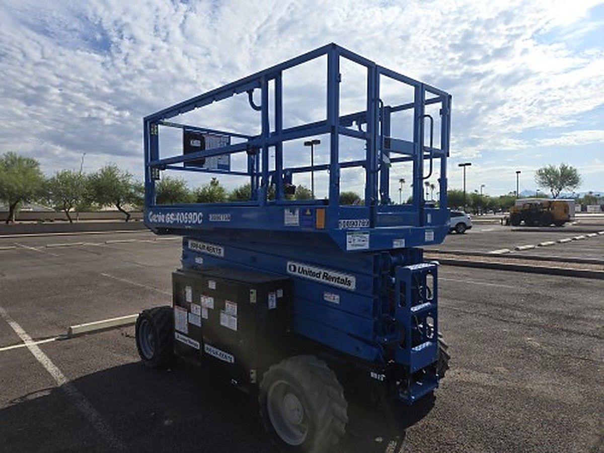 2019 GENIE GS-4069DC for sale in Las Vegas, NV