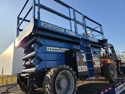 2019 GENIE GS-4390 RT Scissor Lift 36-49' Ic 4Wd