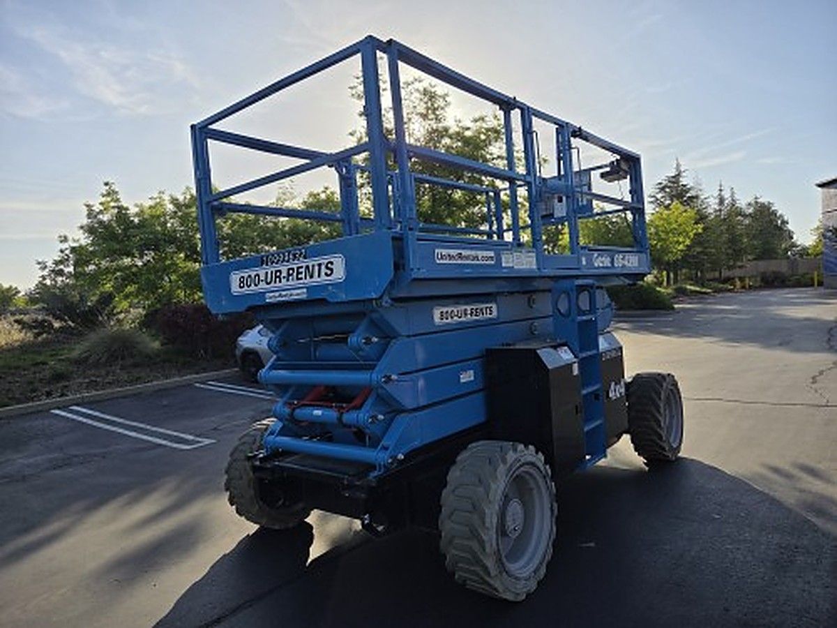 2019 GENIE GS-4390 RT for sale in Las Vegas, NV