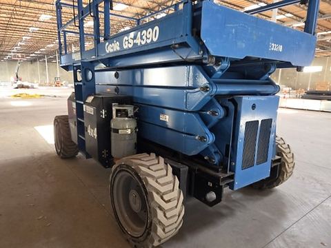 2019 GENIE GS-4390 RT Scissor Lift 36-49' Ic 4Wd