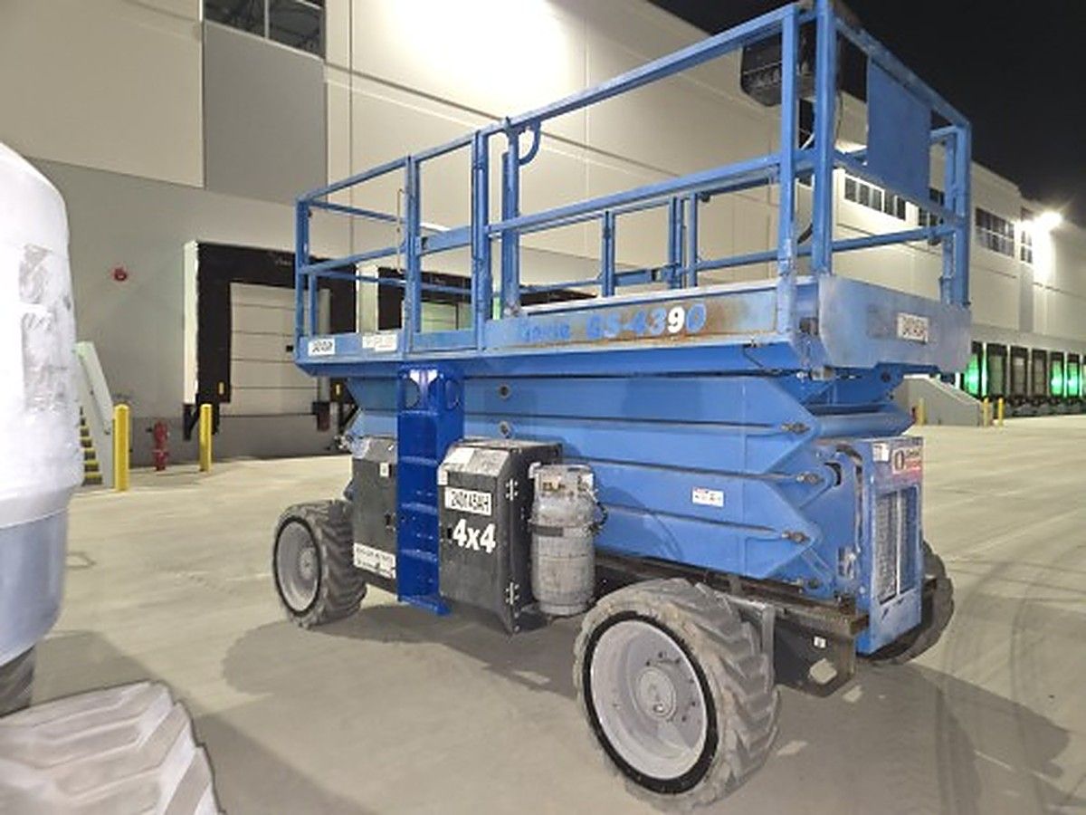 2019 GENIE GS-4390 RT for sale in Las Vegas, NV