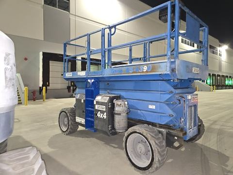 2019 GENIE GS-4390 RT Scissor Lift 36-49' Ic 4Wd
