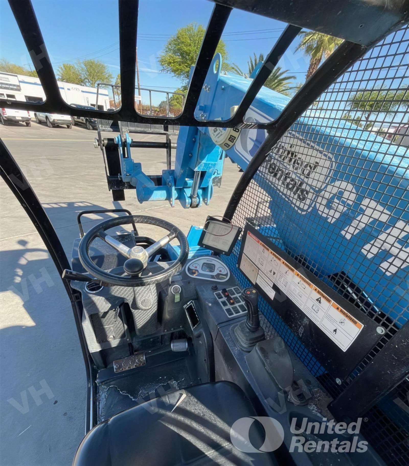 2019 Genie GTH-5519 FORKLIFT VARIABLE REACH 5000# 16-20' photo 5