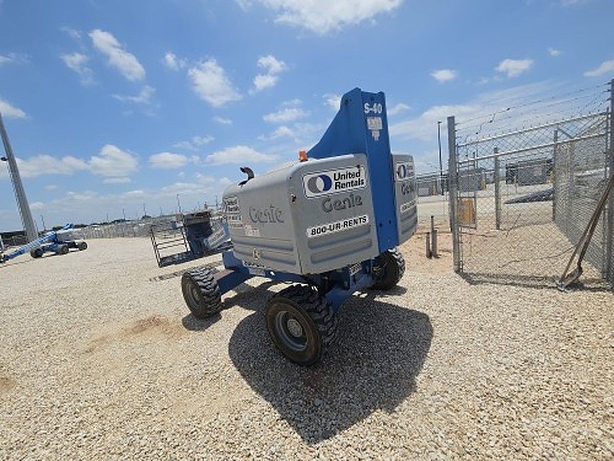 2019 GENIE S-40 for sale in Las Vegas, NV