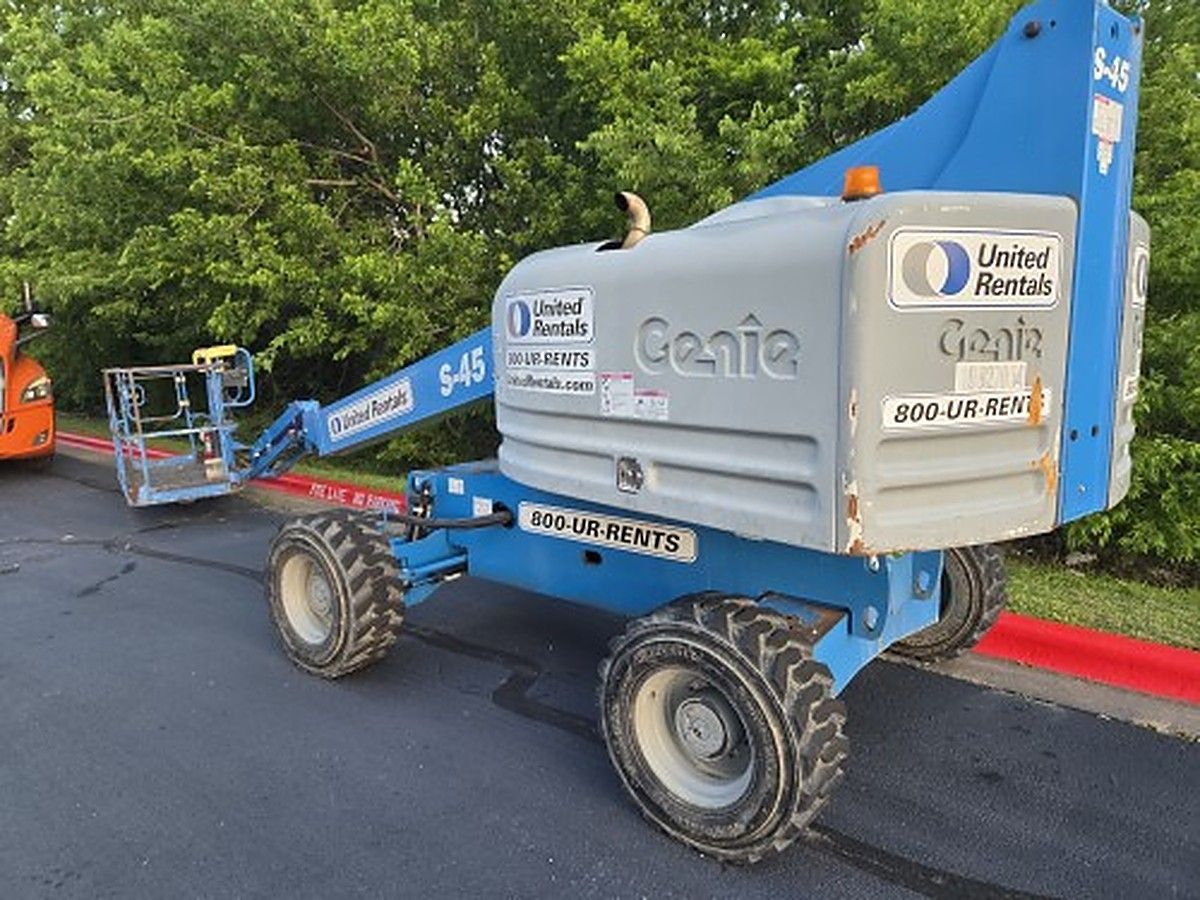 GENIE S-45 photo 11