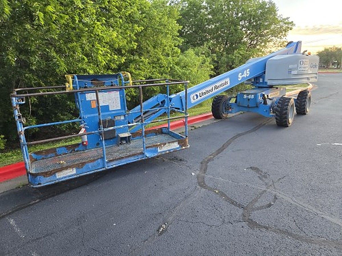 GENIE S-45 photo 3