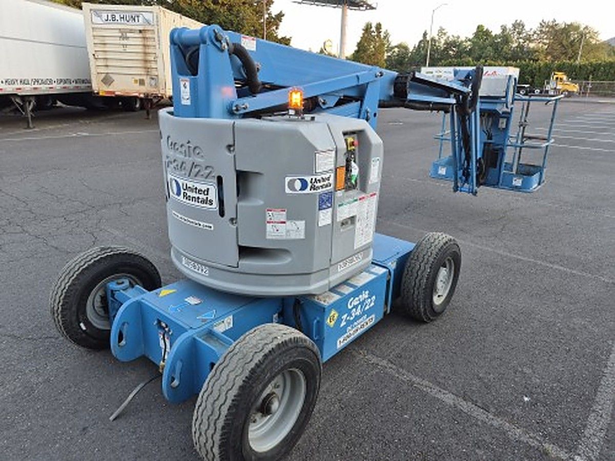 GENIE Z-34/22 DC photo 3