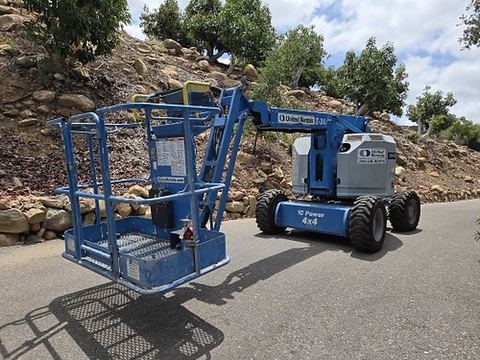 2019 GENIE Z-34/22 IC Boom 30-39' Articulating Ic 4Wd