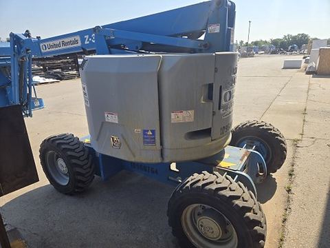 2019 GENIE Z-34/22 IC Boom 30-39' Articulating Ic 4Wd