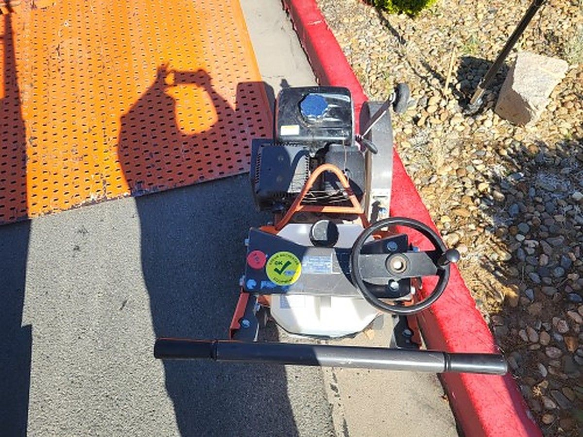 2019 HUSQVARNA FS400 for sale in Las Vegas, NV