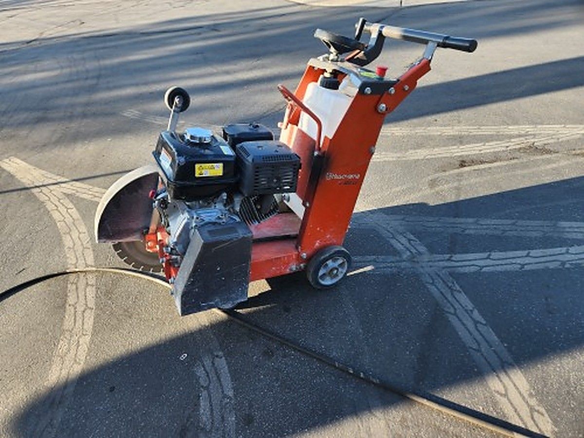 HUSQVARNA FS400 photo 2