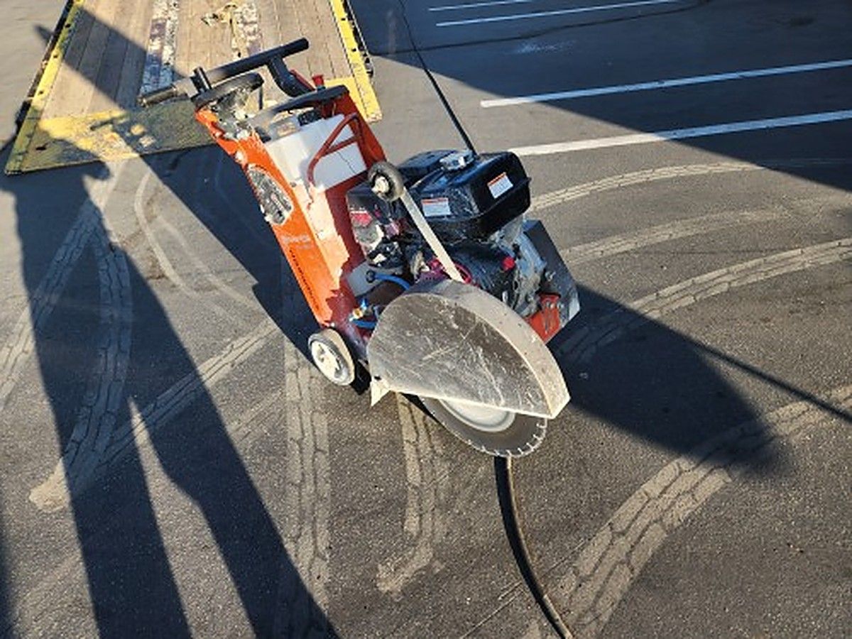 HUSQVARNA FS400 photo 4