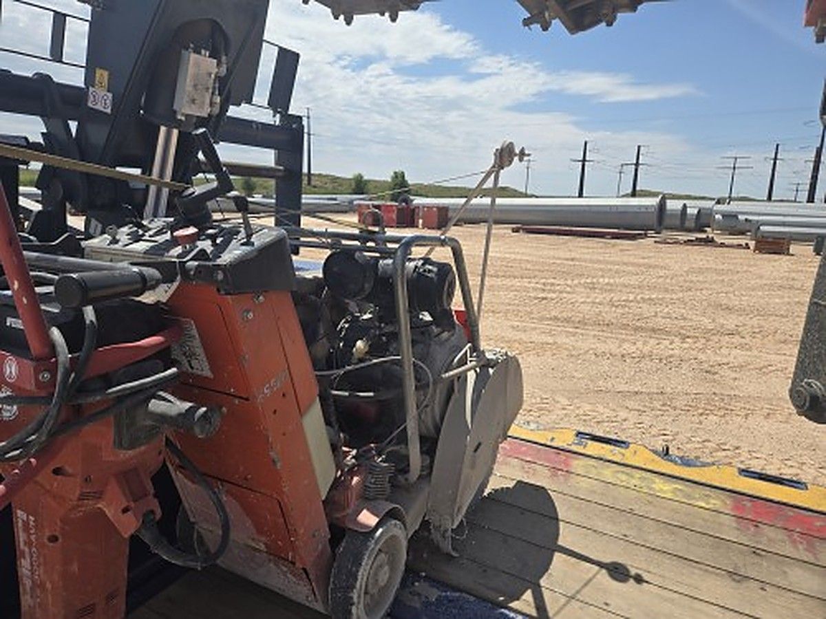 HUSQVARNA FS520 photo 3
