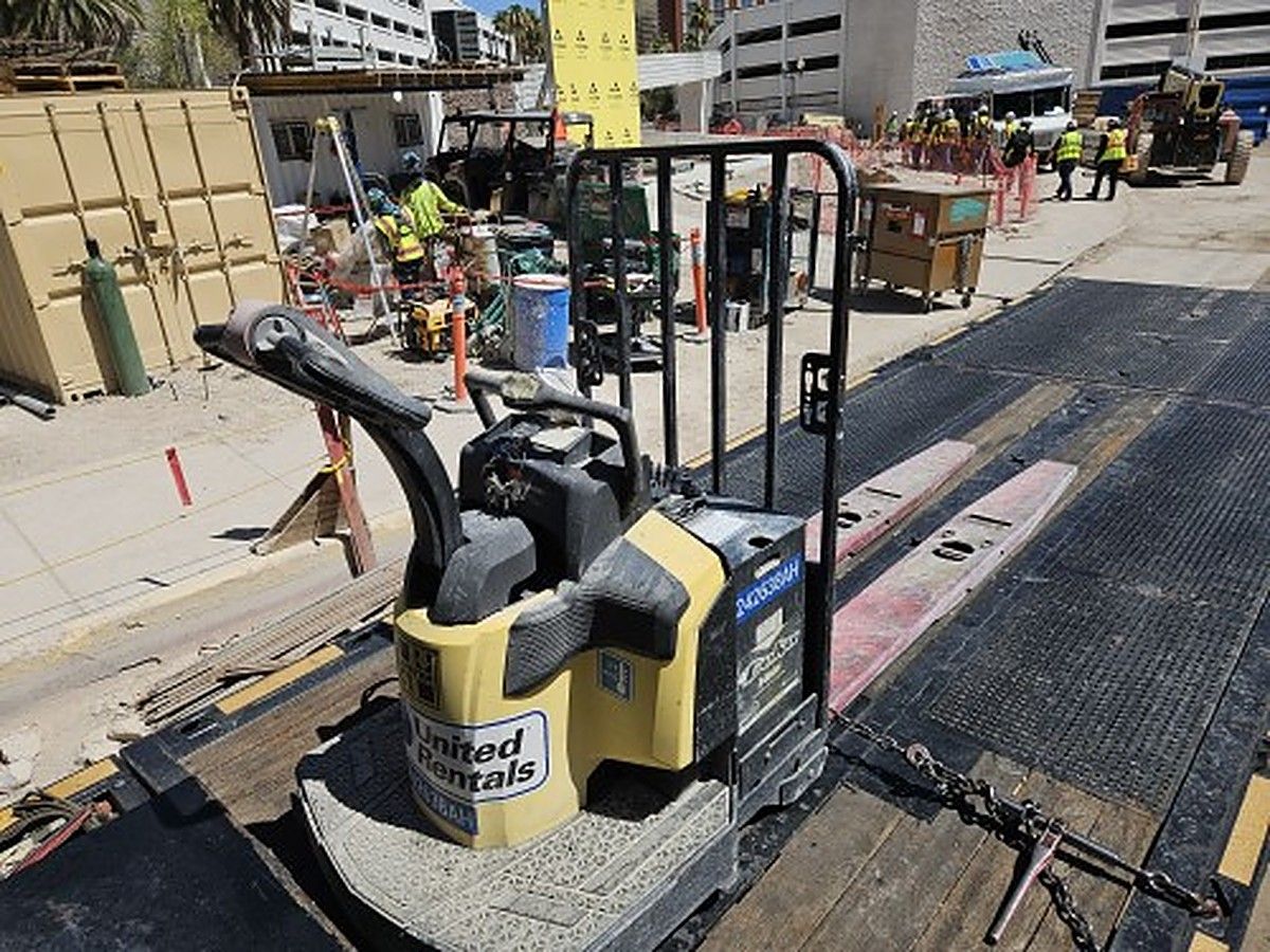 HYSTER B80ZHD photo 4
