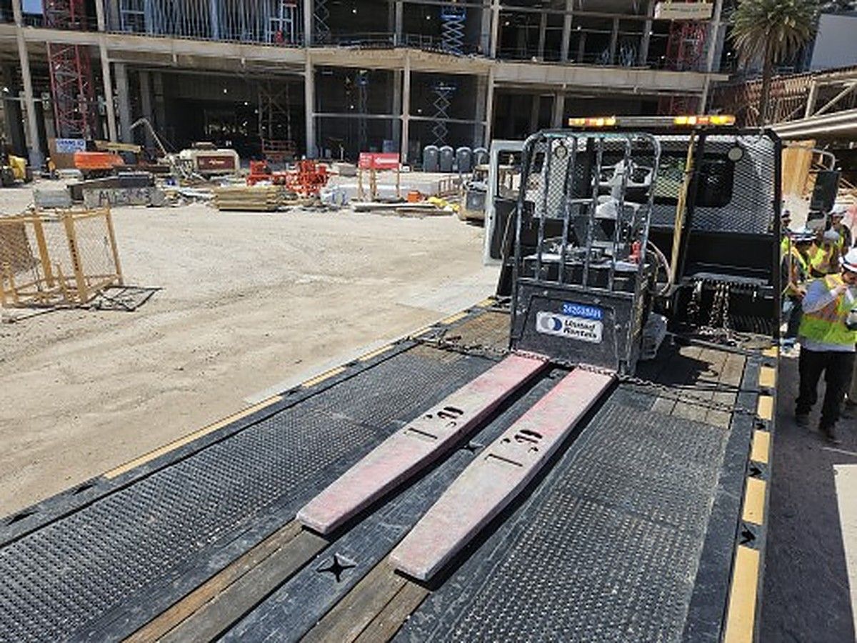 HYSTER B80ZHD photo 9