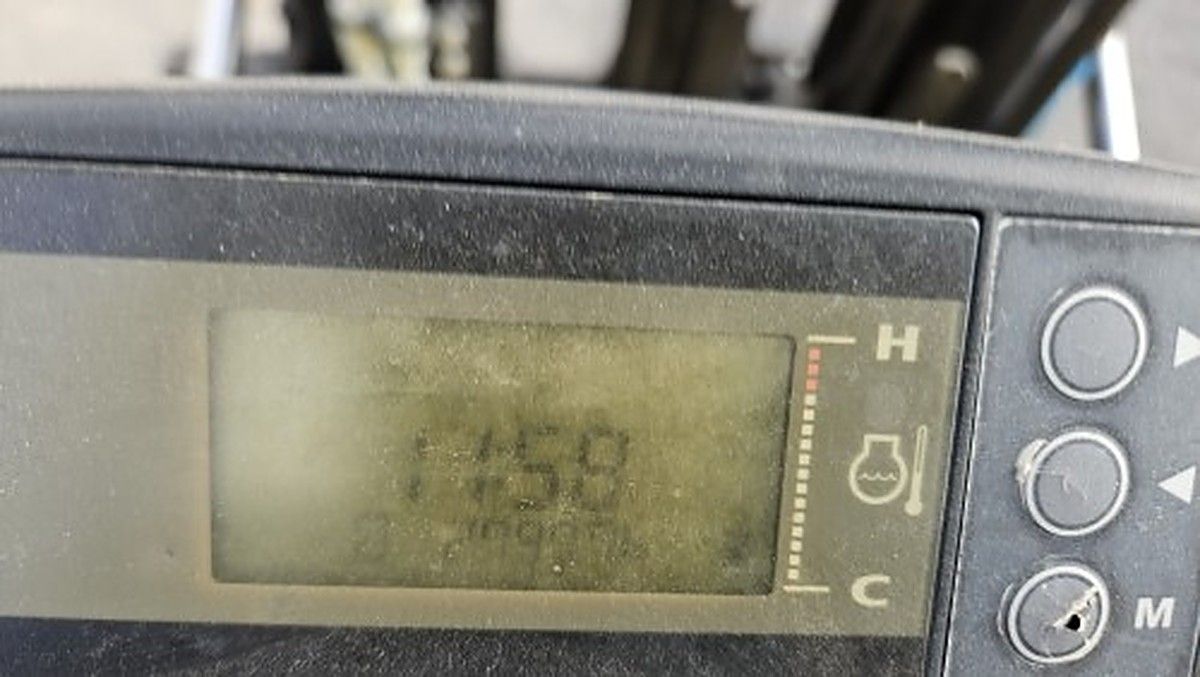 HYSTER H50XT photo 9