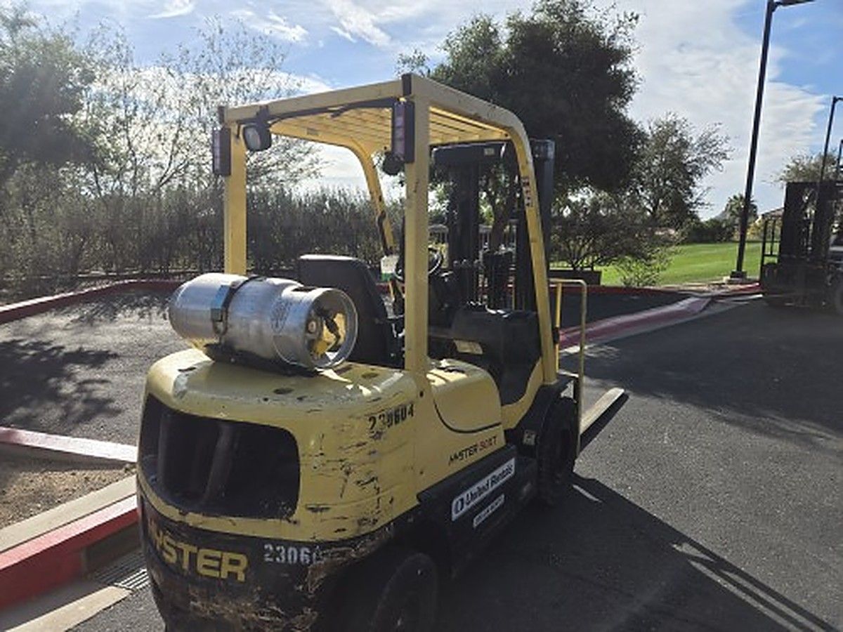 HYSTER H50XT photo 2