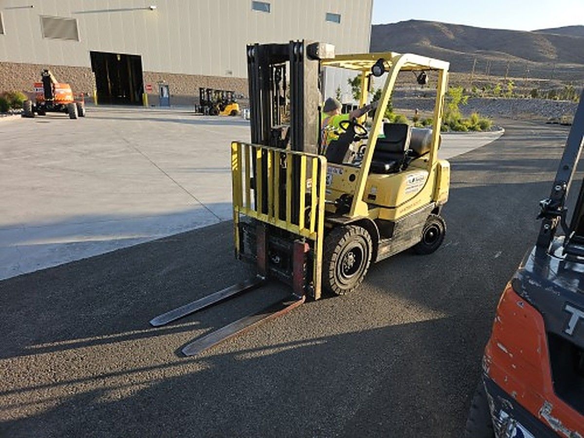 HYSTER H50XT photo 3