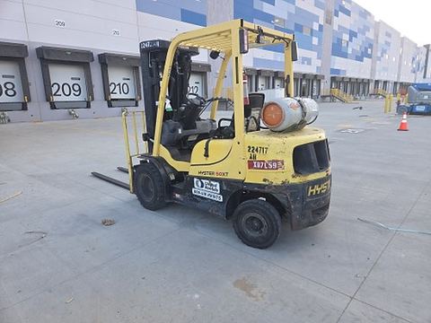 2019 HYSTER H50XT Forklift Whse 5000# Lp Only Quadmast