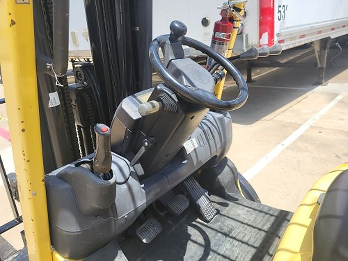 HYSTER H50XT photo 3