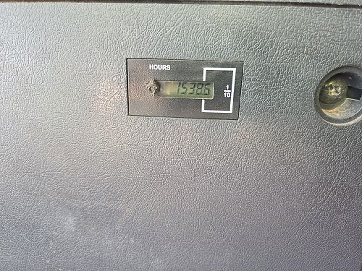 HYUNDIA HX160L photo 5