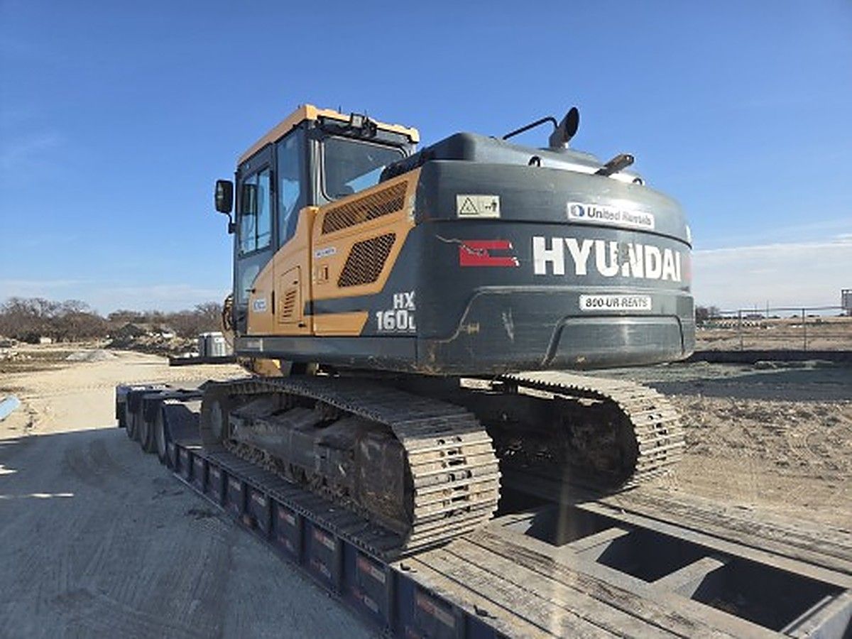HYUNDIA HX160L photo 6