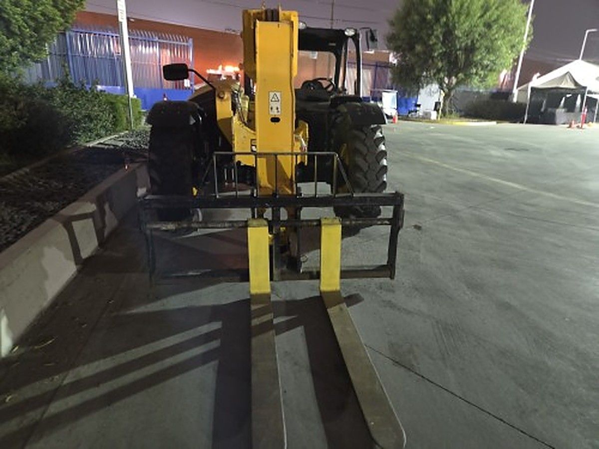 JCB 509-42 photo 3