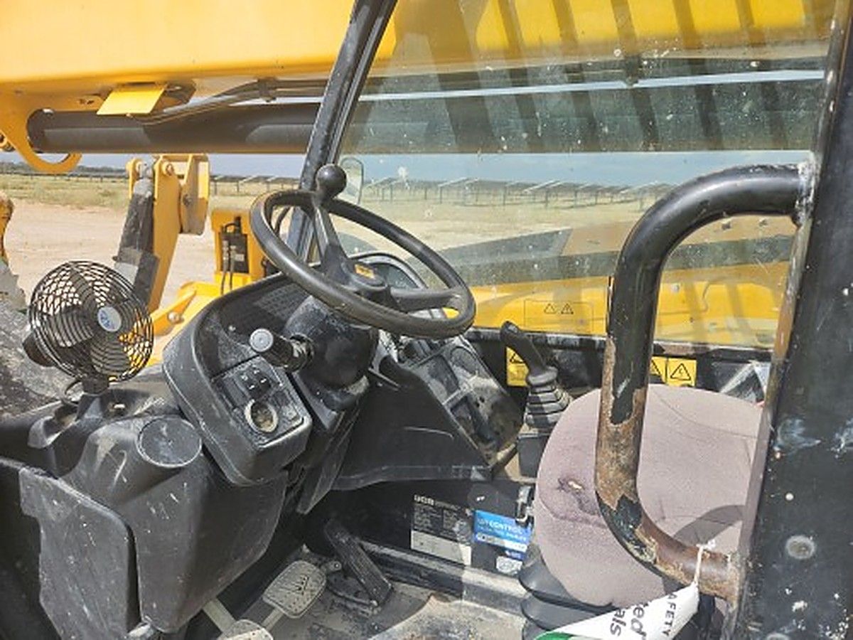 JCB 510-56 photo 4