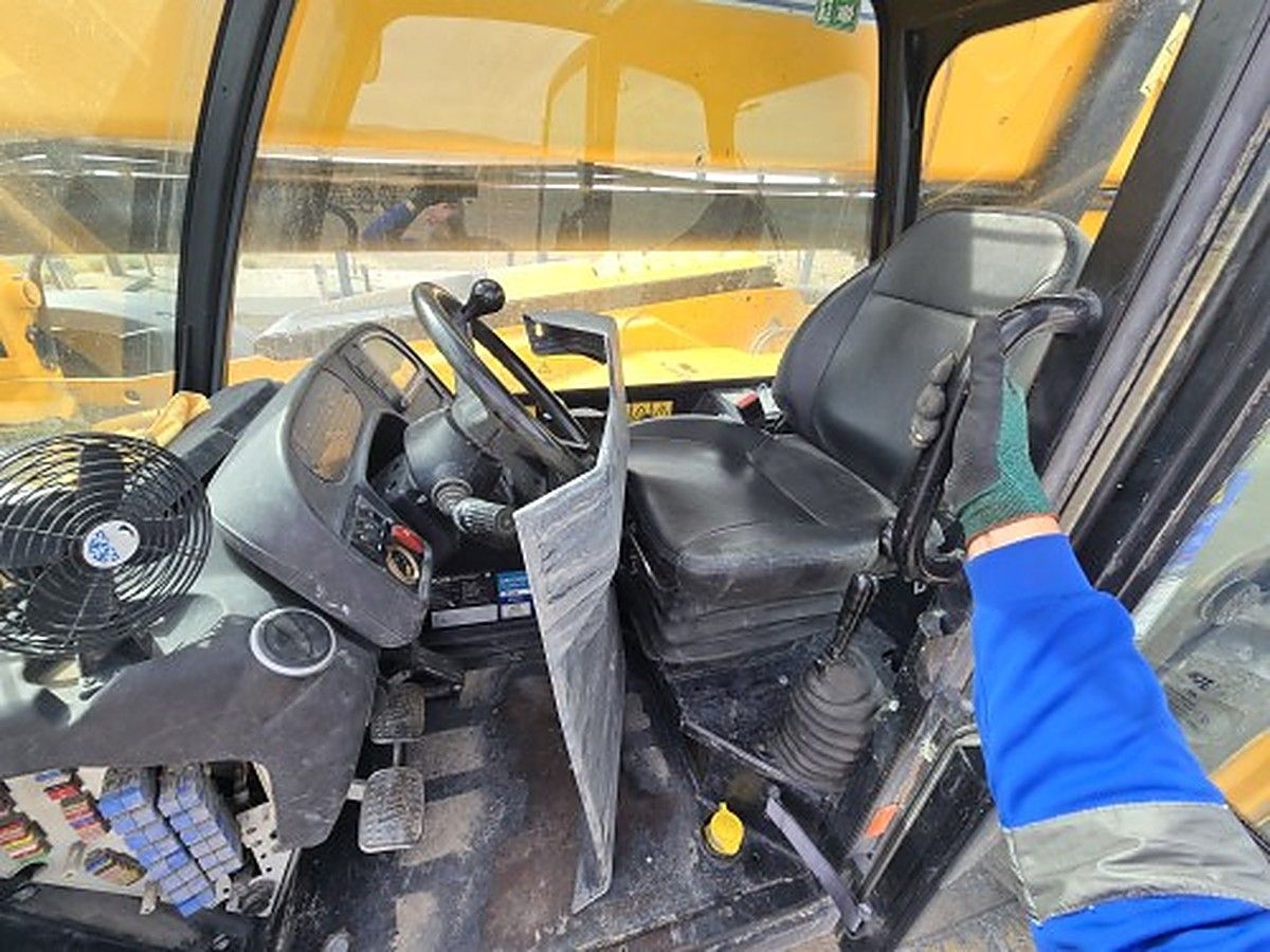 JCB 512-56 photo 12