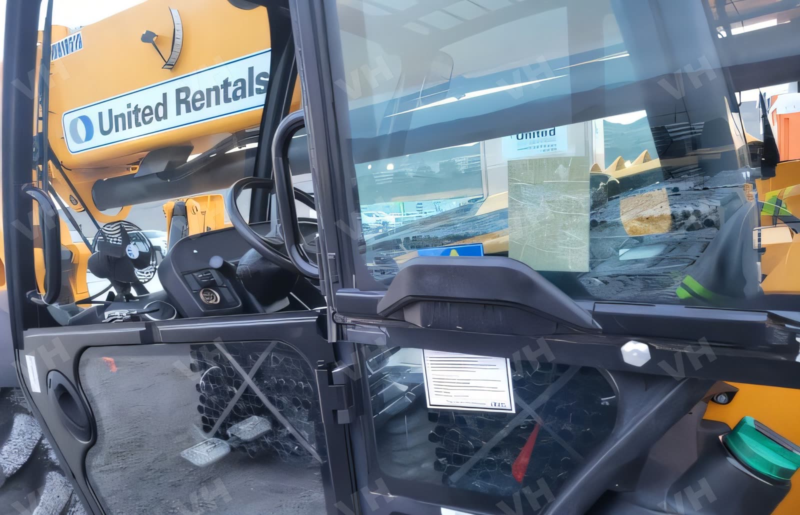 2019 JCB 512-56 FORKLIFT VARIABLE REACH 12000# 53'-69'