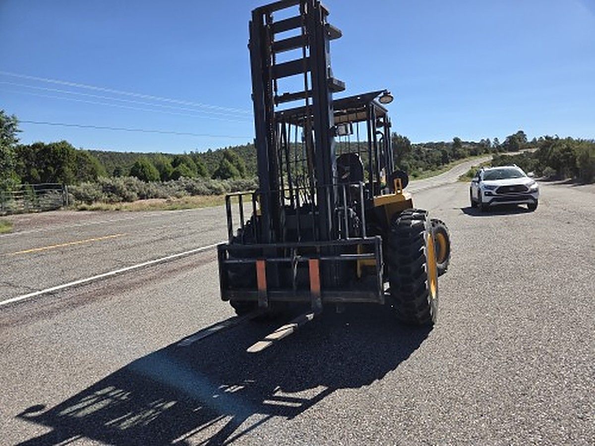 JCB 930-4 photo 4
