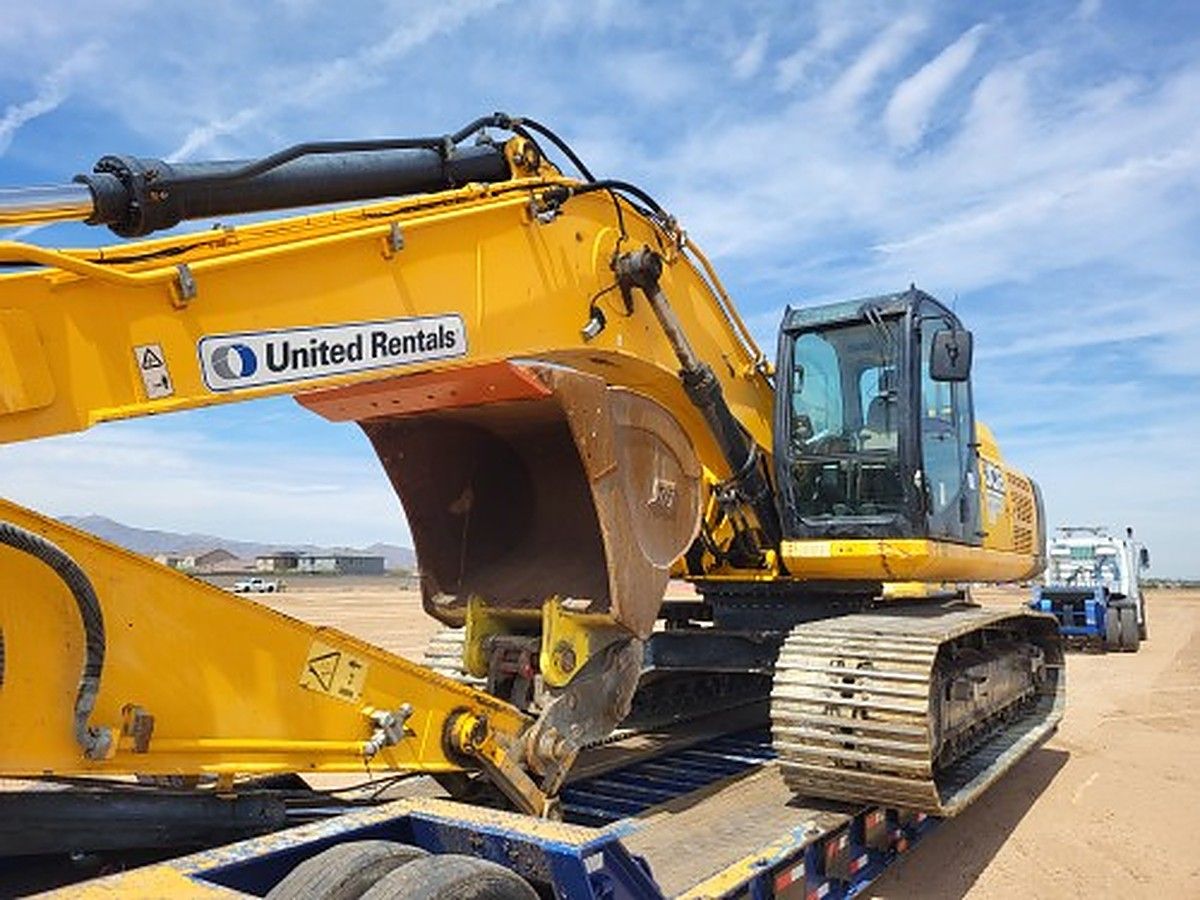 JCB JS370 LC photo 3